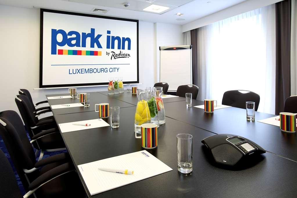 Park Inn By Radisson Luxembourg City מתקנים תמונה
